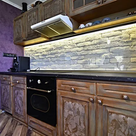 Art Gal * Βέλινγκραντ